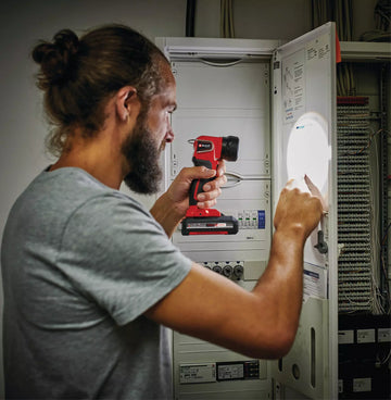 EINHELL TC-CL 18 Li H-Solo Lanterna fara fir + Acumulator 18v 2.5Ah PXC - 0